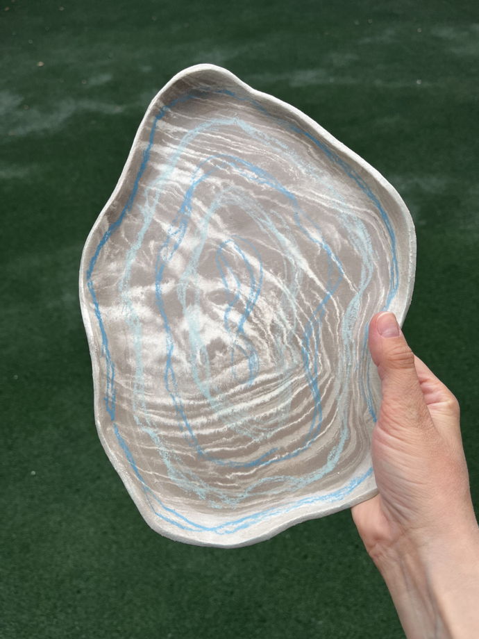 Керамическая тарелка Funny marble