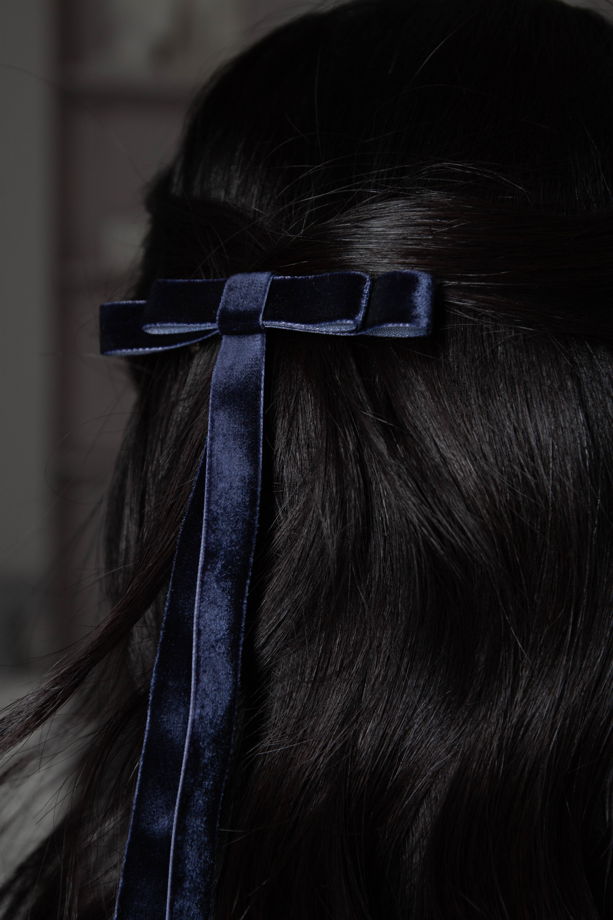 Бант-заколка для волос из бархата темно-синий