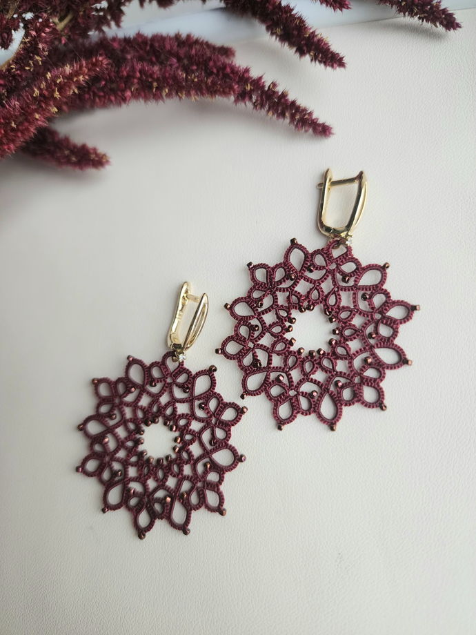 Серьги круглые плетёные, классические бордовые серьги фриволите