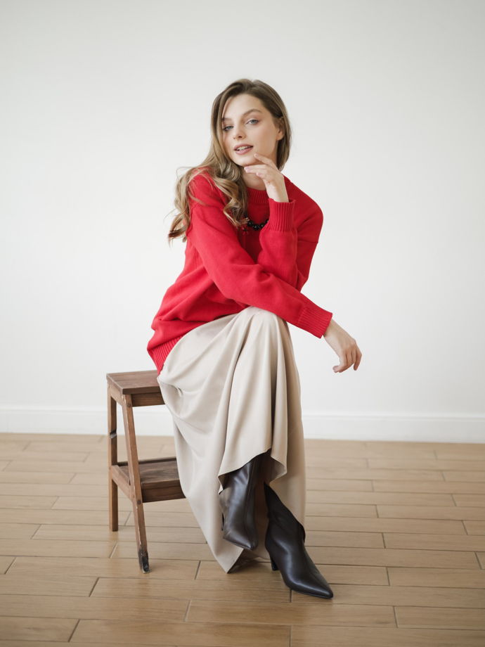 Свитер красный удлиненный