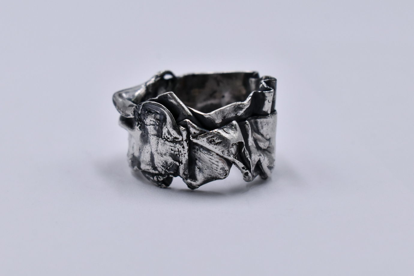 Фактурное кольцо "Folded" из серебра