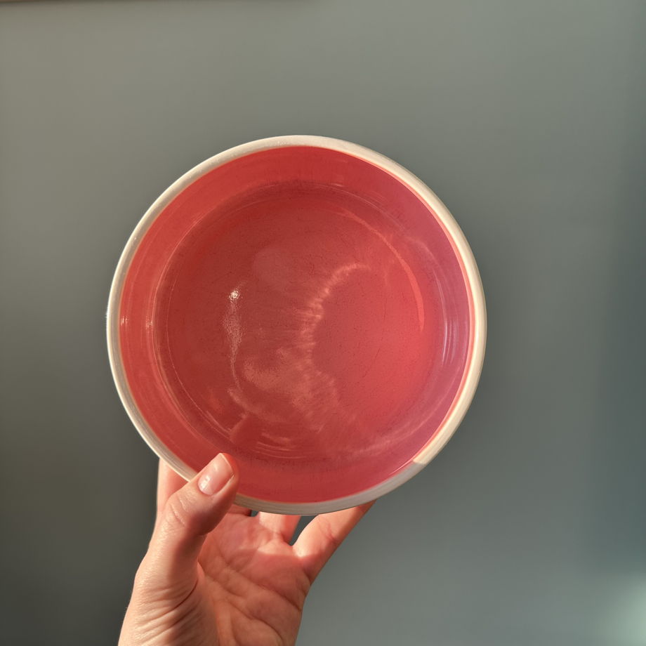 Миска бело-розовая ручной работы "Colors"