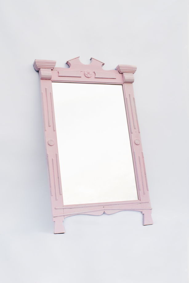 Зеркало напольное в наличнике из Можайска розовое
