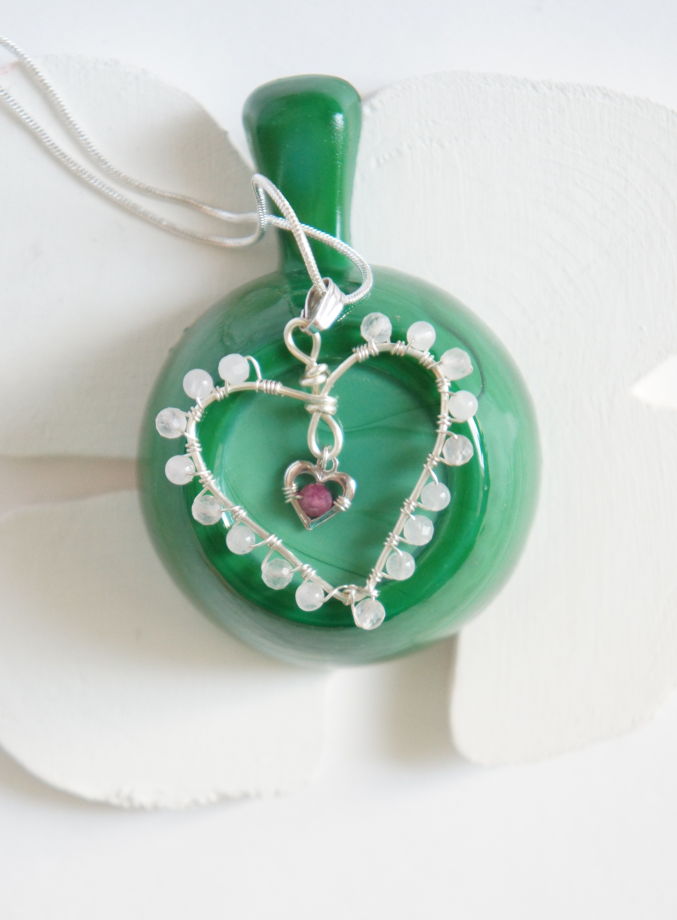 Кулон сердце в сердце плетеный с розовым кварцем и рубином