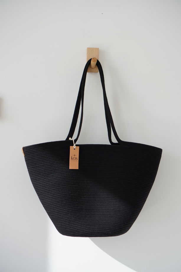 Женская черная сумка шоппер