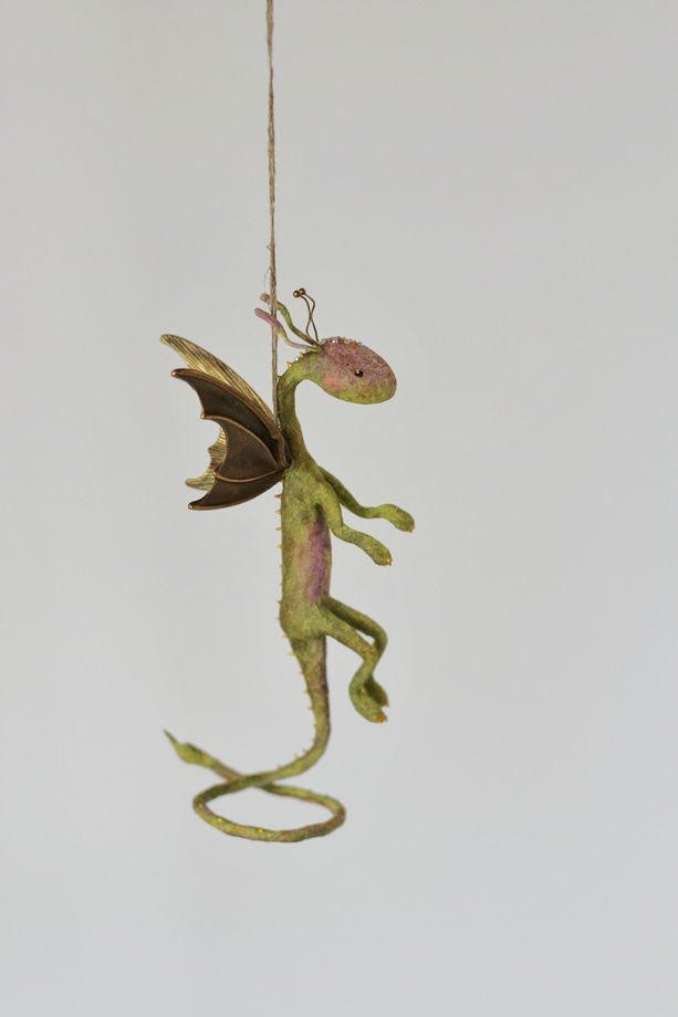 Декоративная, ёлочная игрушка Октезиан сказочный дракон