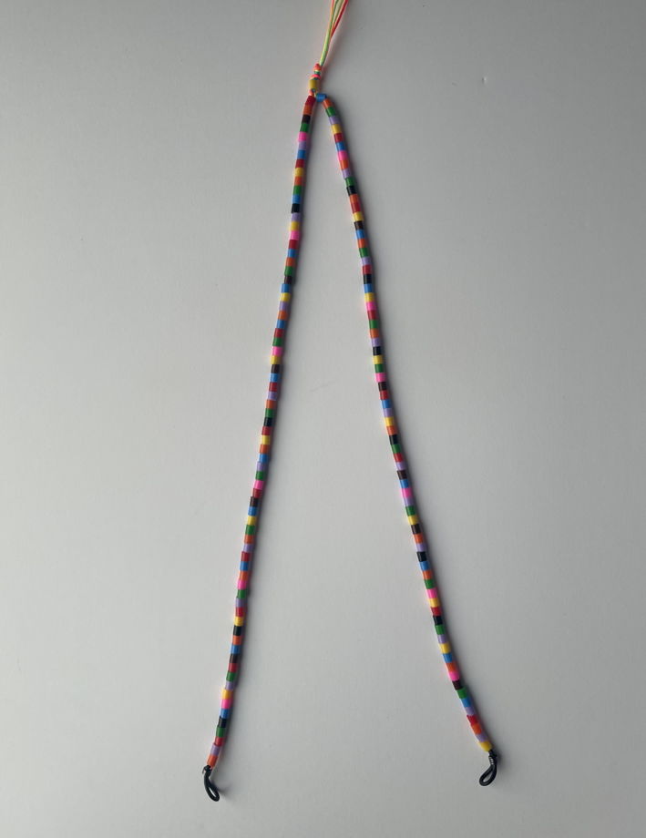 Холдер подвеска для очков из разноцветных бусин