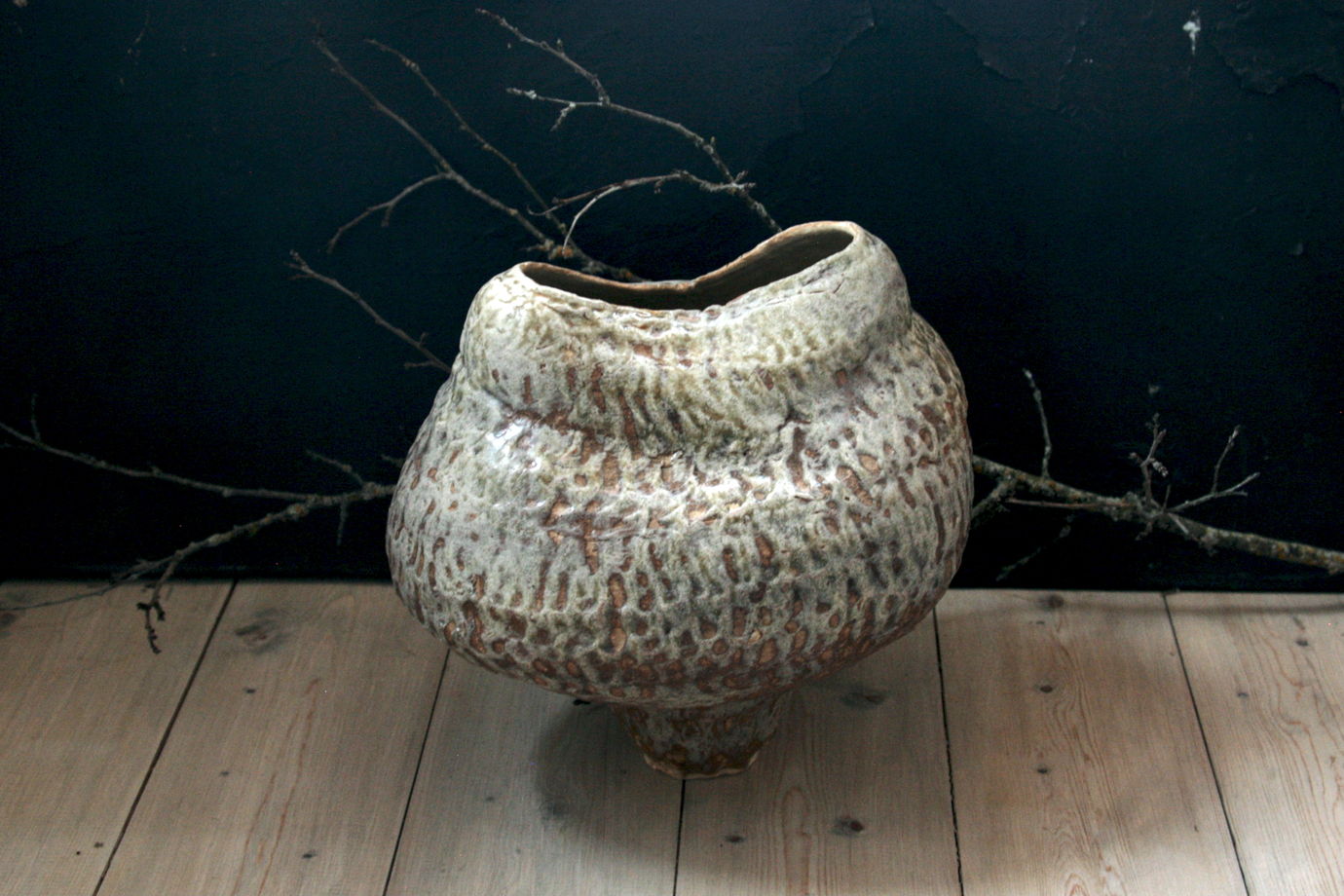 Ваза керамическая Rustic Spring Tsubo