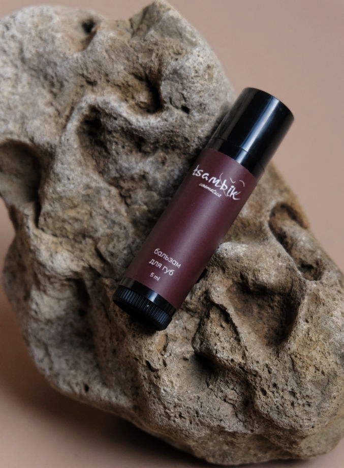 бальзам для губ с маслом облепихи