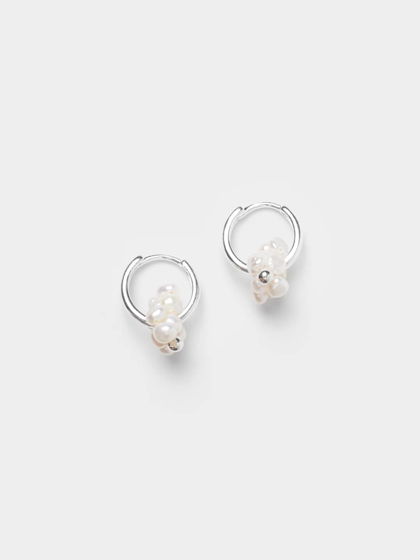 Серьги из серебра с подвесом из жемчуга