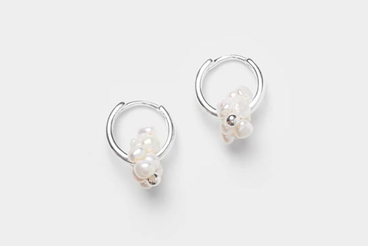 Серьги из серебра с подвесом из жемчуга