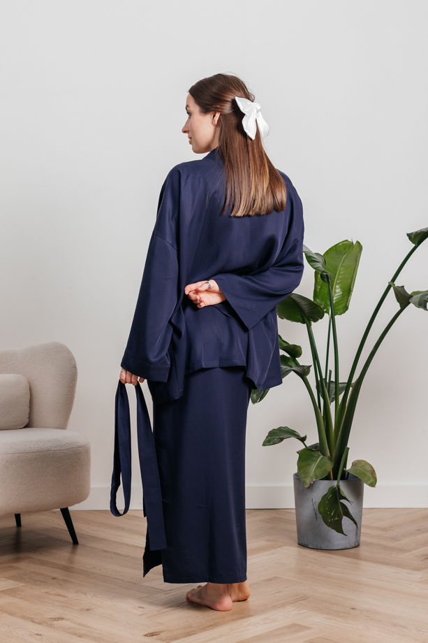 Комплект домашней одежды: платье-комбинация и кимоно из тенселя