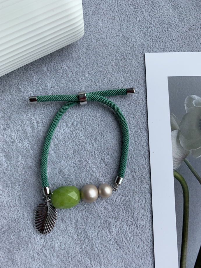 Браслет с нефритом и жемчугом Майорка «Тропический оазис»