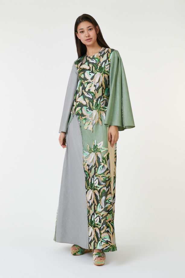 Дизайнерское платье  из итальянского льна с аппликациями