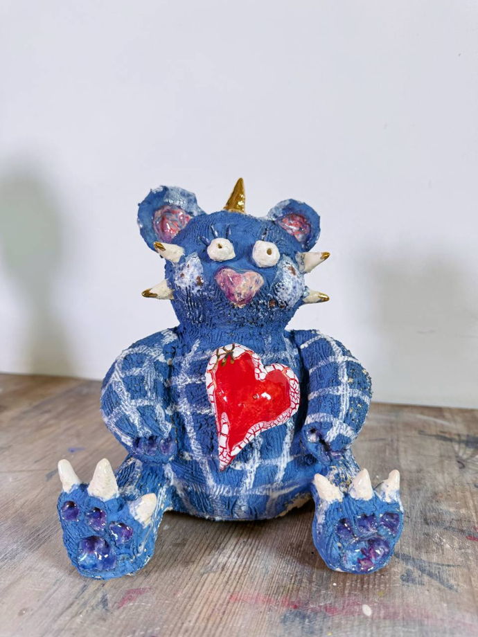 Объект Медведь Хрупкий