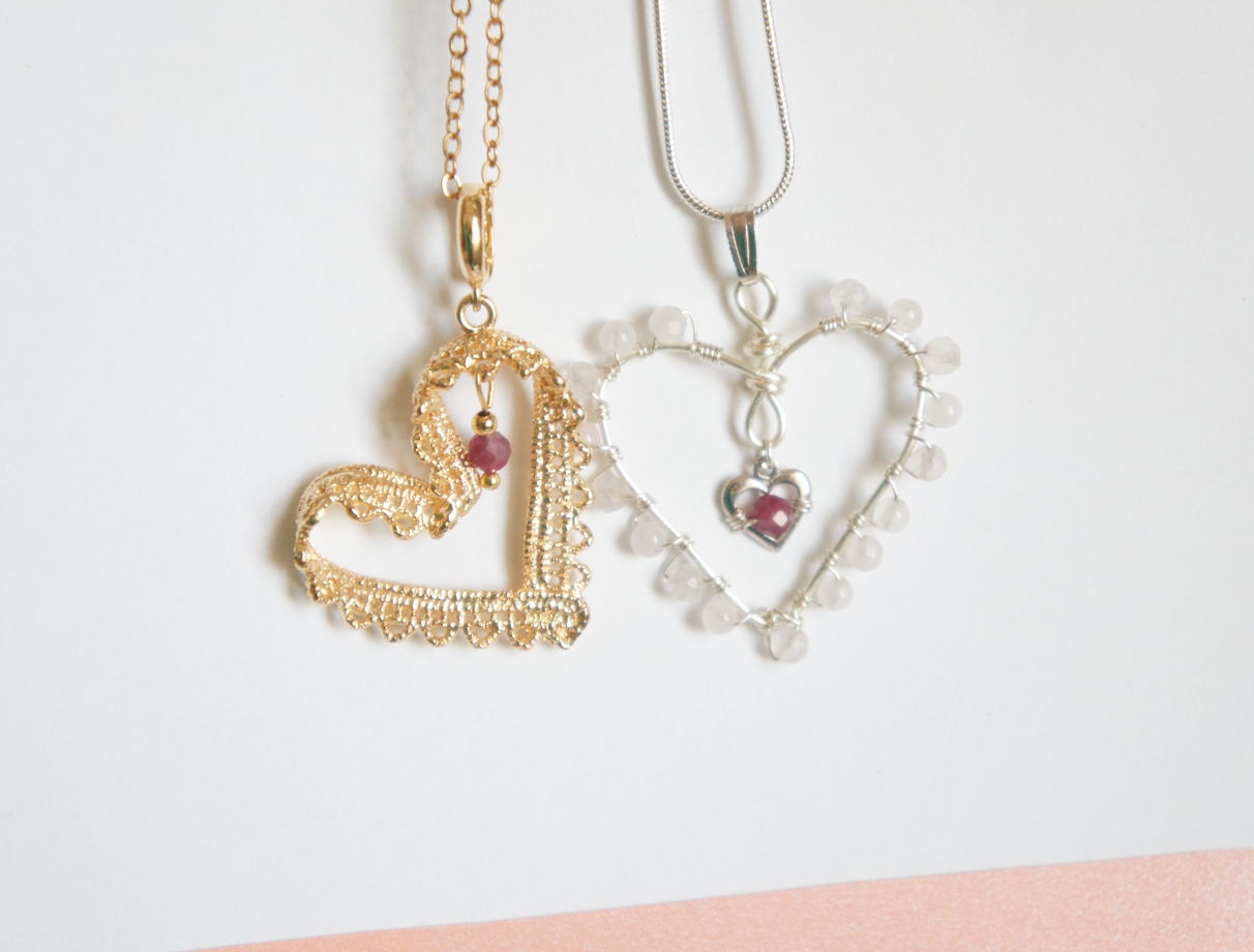 Кулон сердце в сердце плетеный с розовым кварцем и рубином