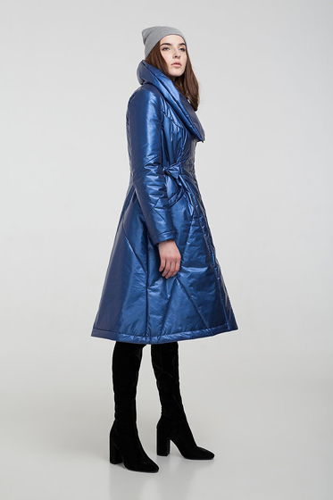 Куртка цвета синий металлик