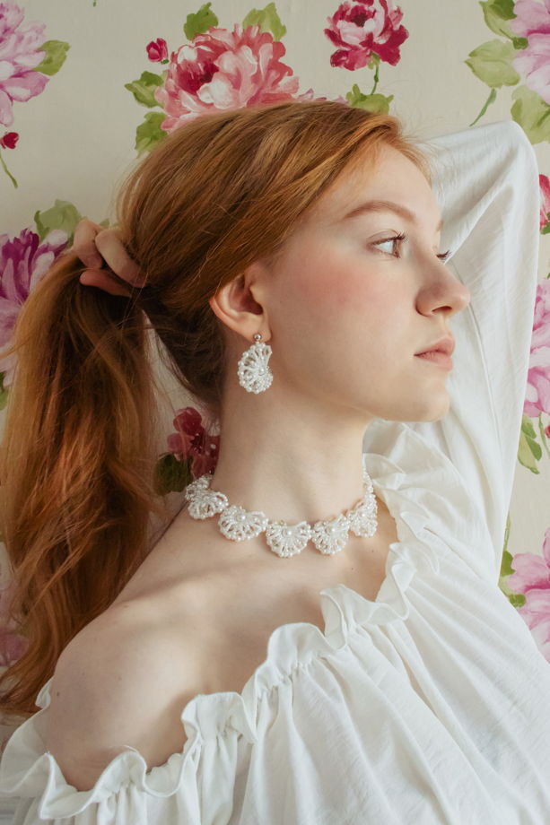 Серьги Shell Muse из японского бисера и стеклянного жемчуга в оттенке Морская пена