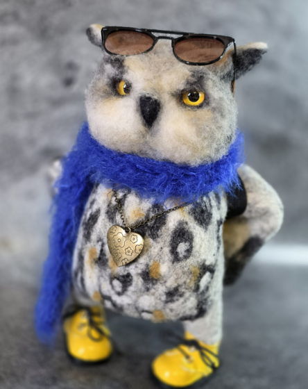 Игрушка из шерсти "Мадам Сова"