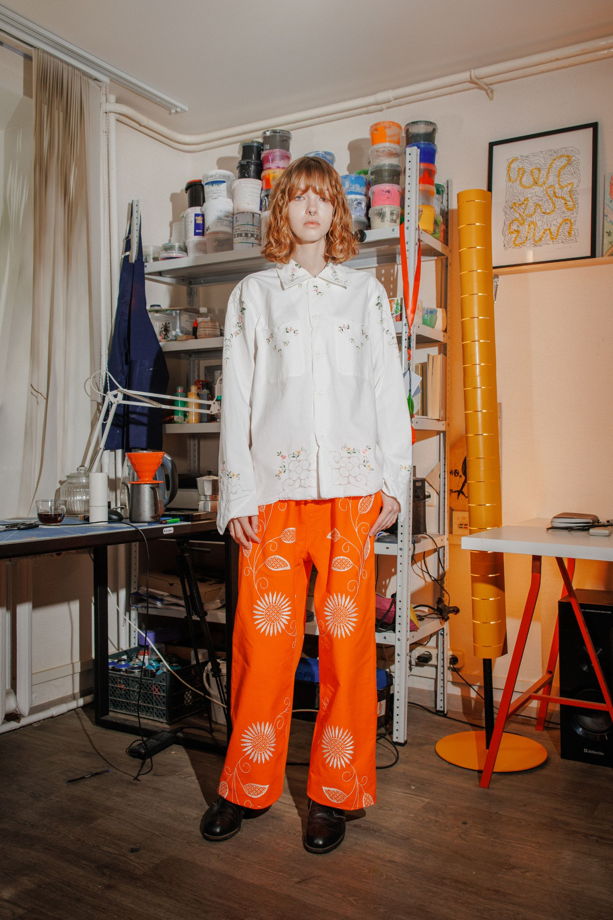 Белая Рубашка с Розовыми Цветами/White Bouquet Long Sleeve Shirt