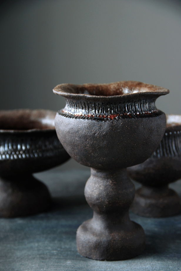 Набор из керамических ваз и подсвечника, ручная работа.