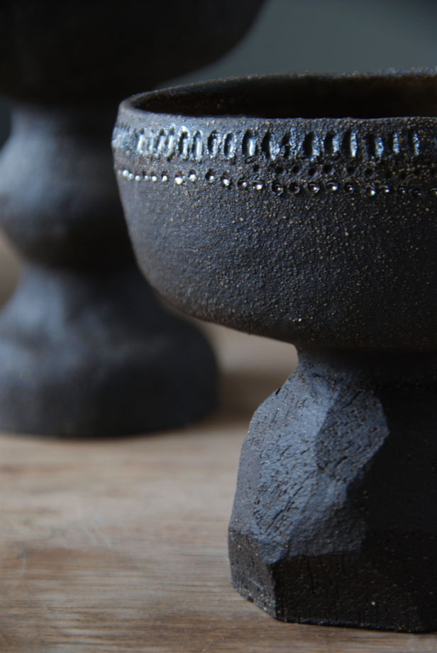 Керамическая ваза-подсвечник ручной работы серии Хроники