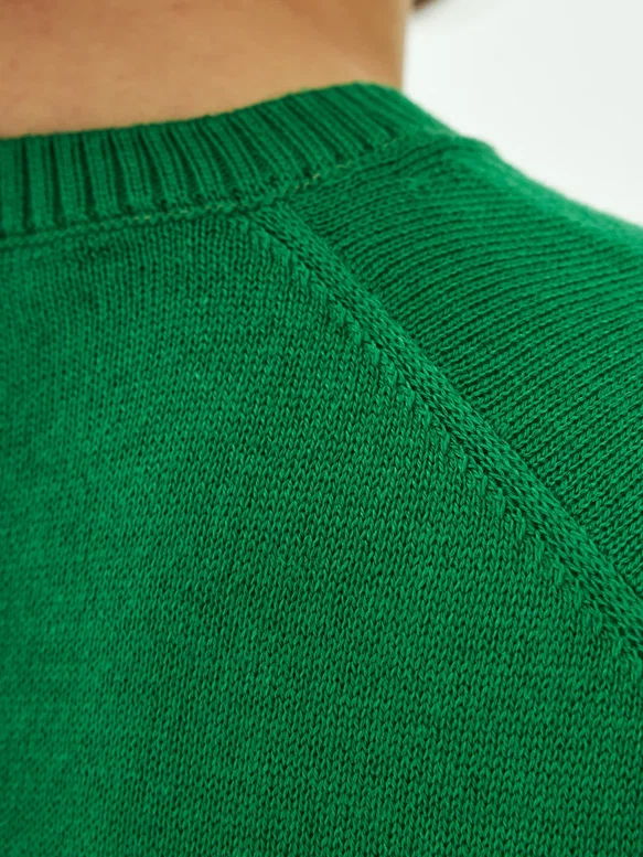 Зеленая женская вязаная блуза из вискозы