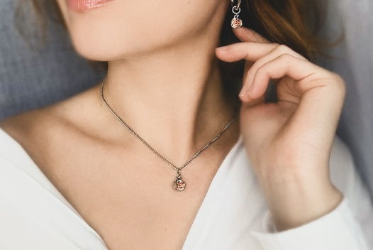 Серьги-кольца Гранаты с фианитами