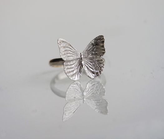 Кольцо серебряное Бабочка