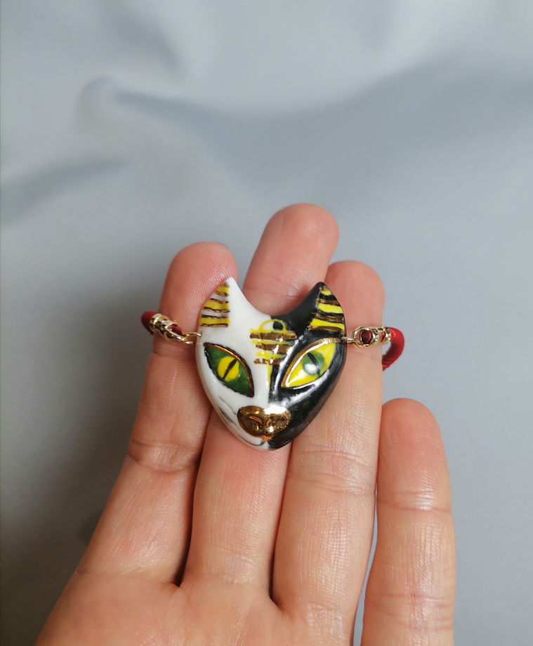 Браслет Bastet (Бастет) на шнурке со стопером (фарфор+золото/платина)