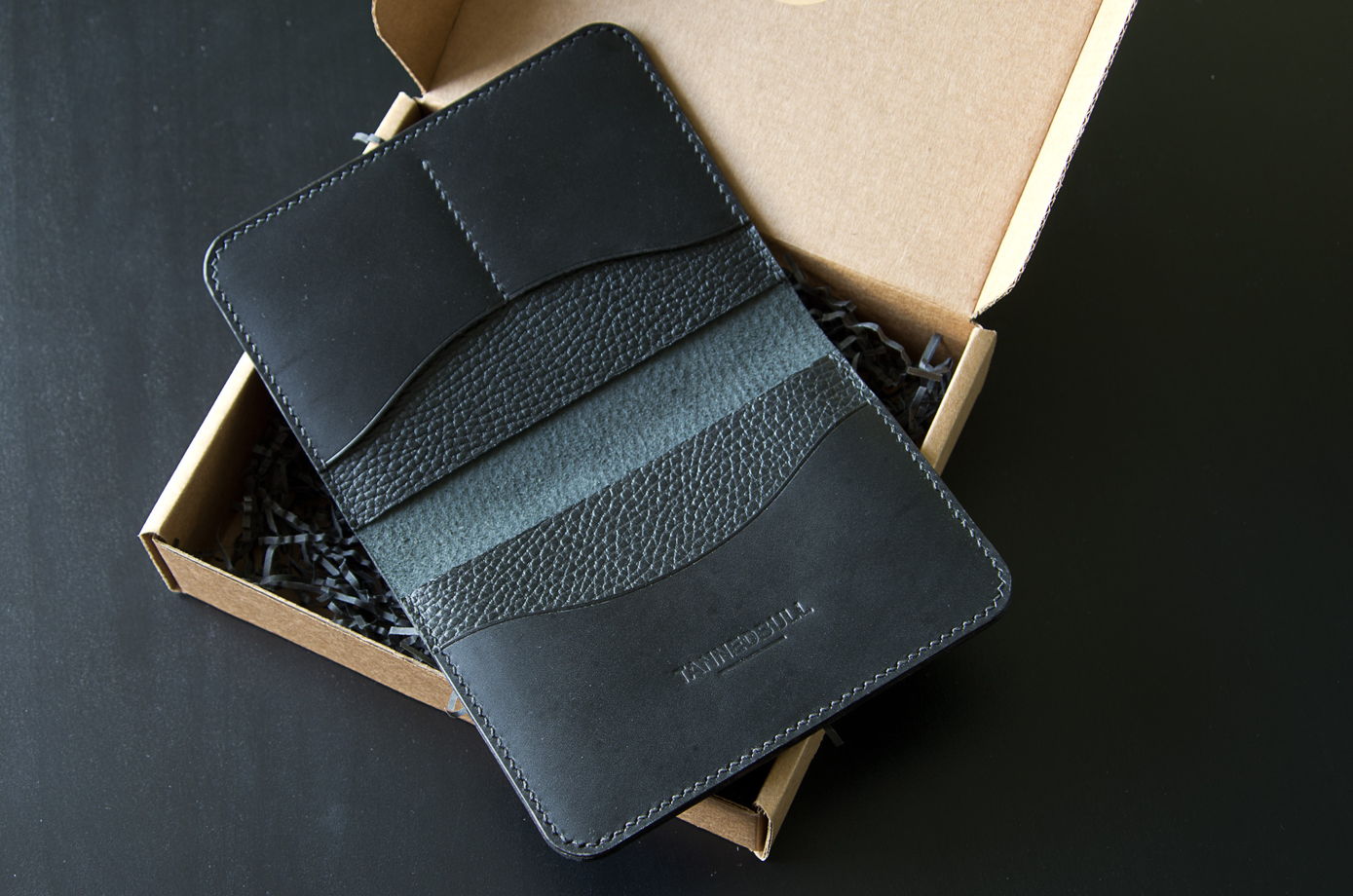 обложка на документы из натуральной кожи Спутник - Черный