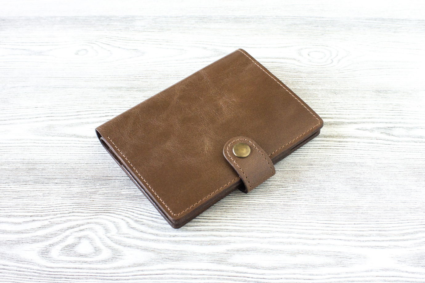 Портмоне из натуральной кожи для прав, СТС, банкнот, пластиковых карт, паспорта, страховки. VIRKUNEN