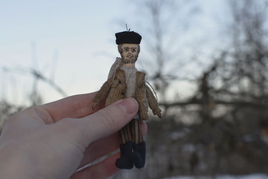 Текстильная кукла "Мужичок" из серии "Пёрышки"