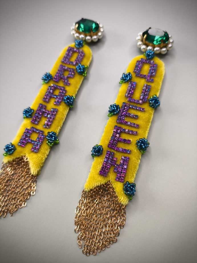 Серьги из бархата Флажки