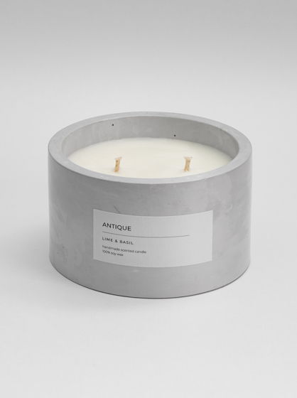Большая ароматическая свеча  из соевого воска с ароматом Лайм & Базилик