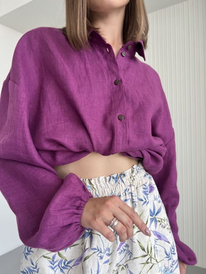 Льняная рубашка фиолетового цвета