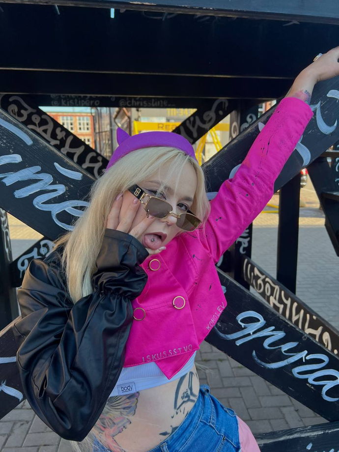 Укороченный жакет-болеро «Barbie Rebel» апсайкл