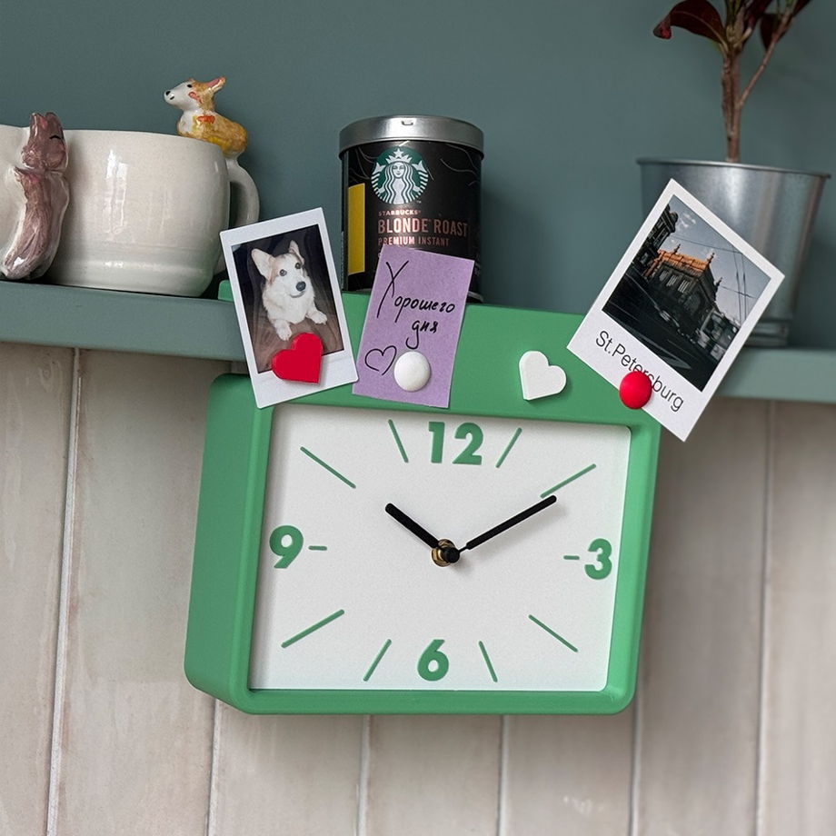 Подвесные часы на полку с магнитами, зеленые