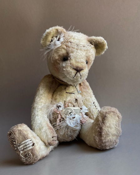 Медведь Тедди в винтажном стиле