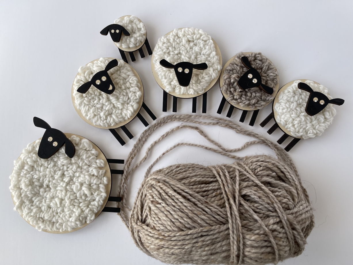 Набор для семейного творчества "Барашки из Заморья" из натуральных материалов