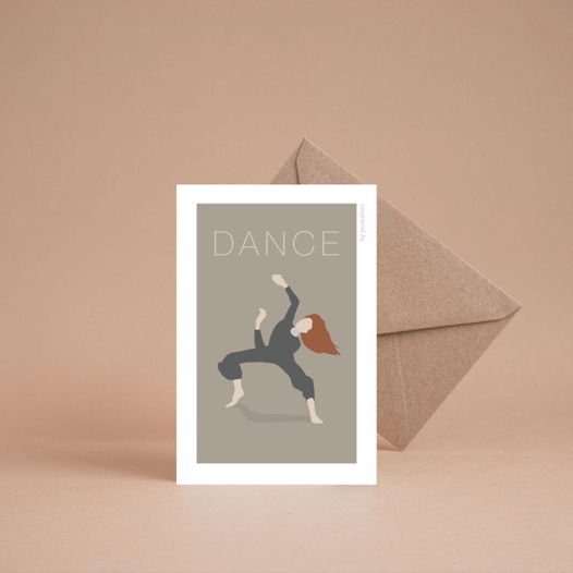 Дизайнерская открытка "Танец: графитовый контемп" формата 10х15см