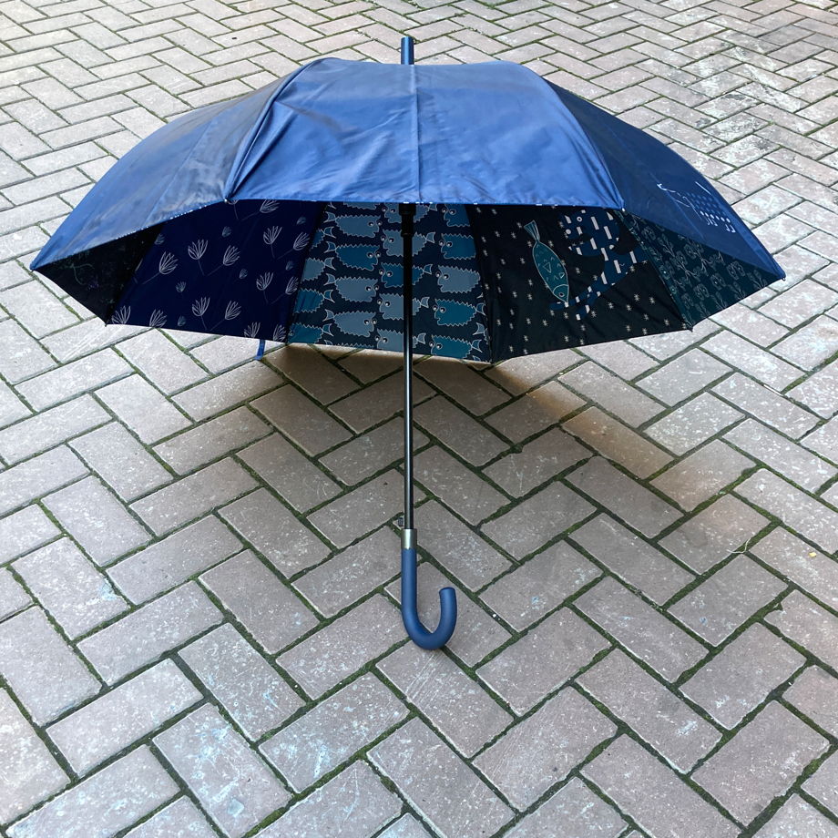 Двусторонний зонт Синий коллаж из 8 авторских картинок на синем фоне