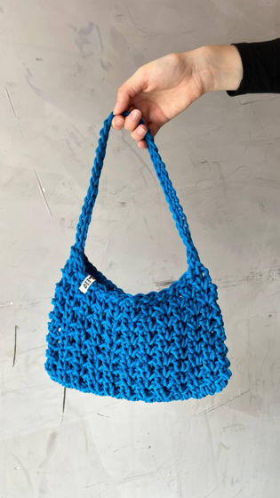 вязаная сумка из хлопка синяя