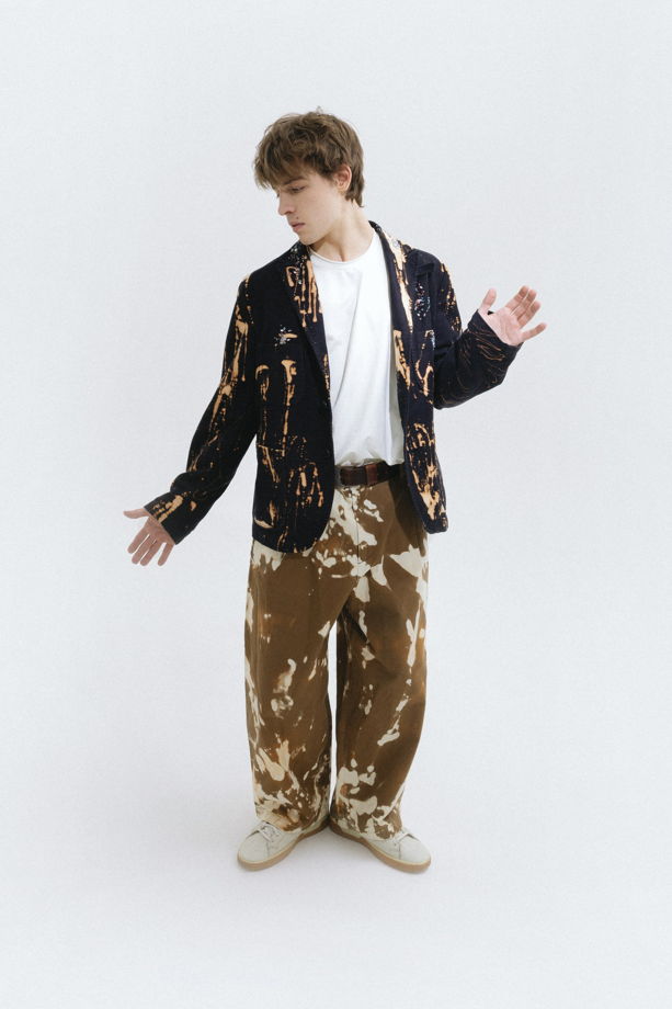 Брюки пятнистые кроя ballon из плотной хлопковой ткани.