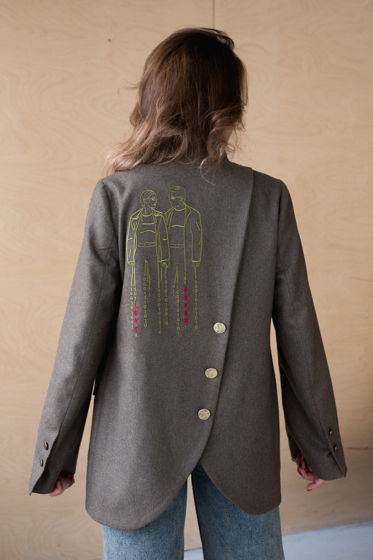 Фланелевое полупальто "ТРИНИТИ" цвета тауп хаки с вышивкой