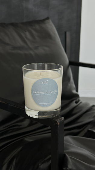 Свеча соевая ароматическая в стеклянном стакане Sabi.
