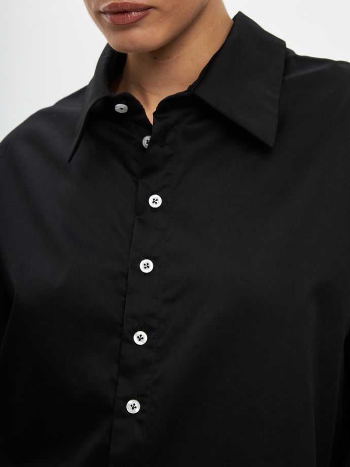 Рубашка Лондон. Оттенок черный из 100% хлопка. Вышивка «Тебе можно все!»