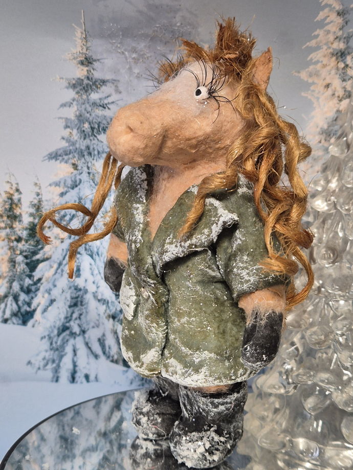 Ватная игрушка.  Конь в пальто. Лошадь. Символ 2026 года Продается в подарочной упаковке с сургучной печатью (по запросу)