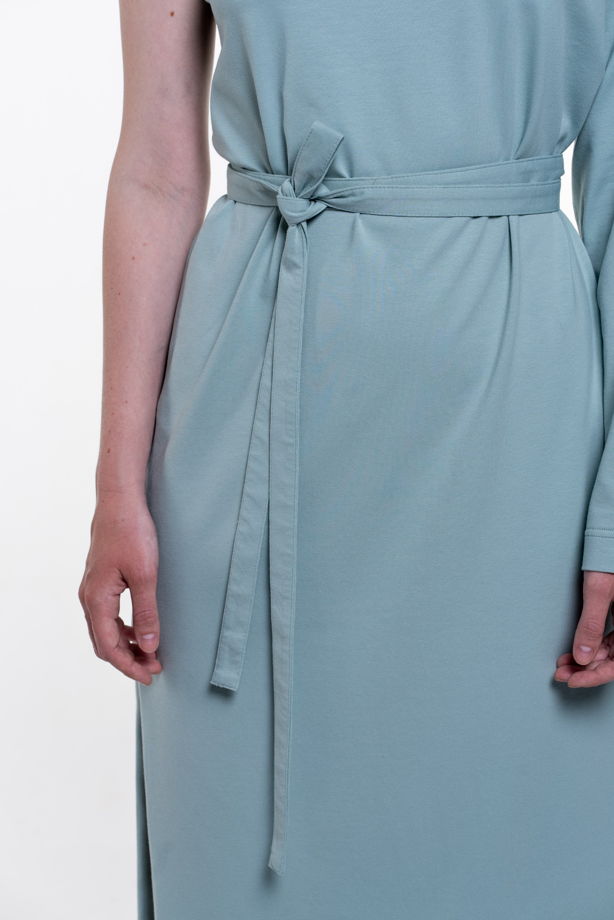 Ассиметричное серо-голубое платье