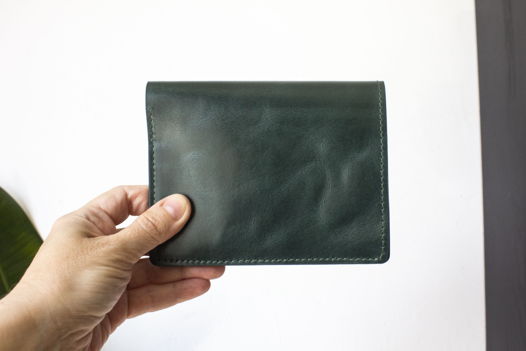 Портмоне из натуральной кожи для прав, СТС, банкнот, пластиковых карт, паспорта, страховки. VIRKUNEN